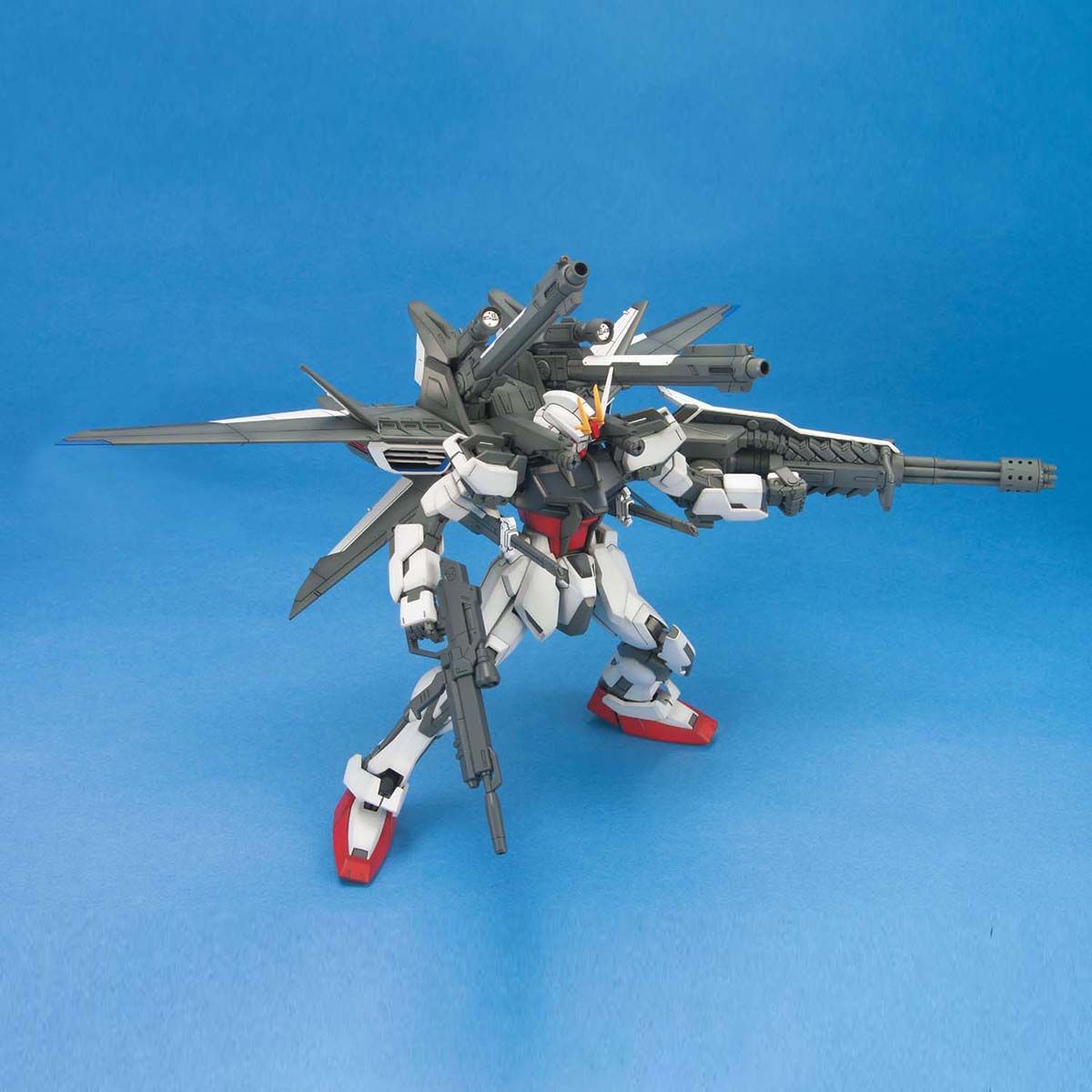 γπ΅πππππππππ OCT-2026γ MG STRIKE GUNDAM + I.W.S.P.