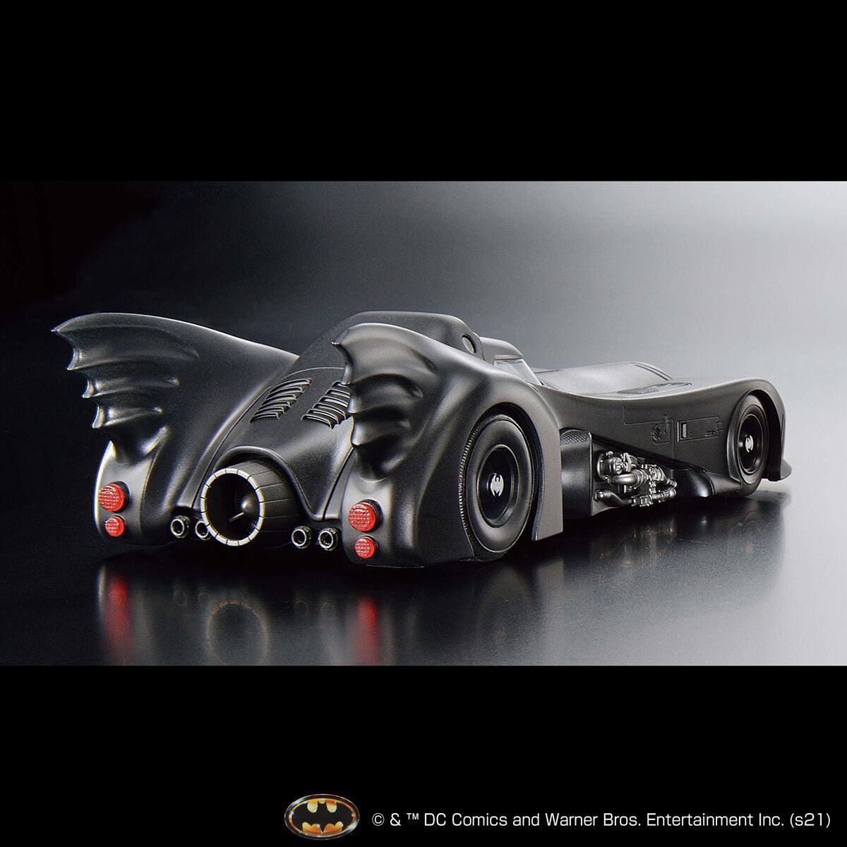 1/35 Scale BATMOBILE (BATMAN VER.)
