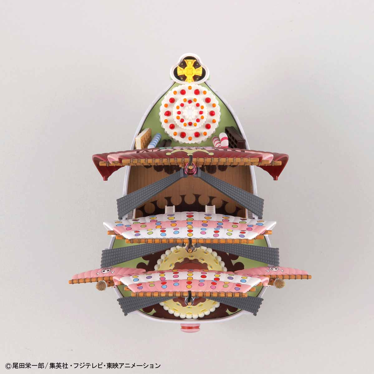 QUEEN MAMA CHANTER - ONE PIECE GRAND SHIP COLLECTION