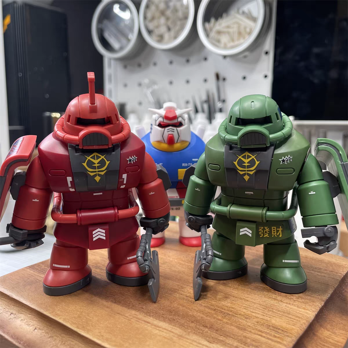 CHONKER MS-06S RED ZAKU